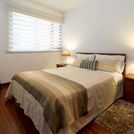 Suites Metropoli Edificio Torino Quito Zewnętrze zdjęcie