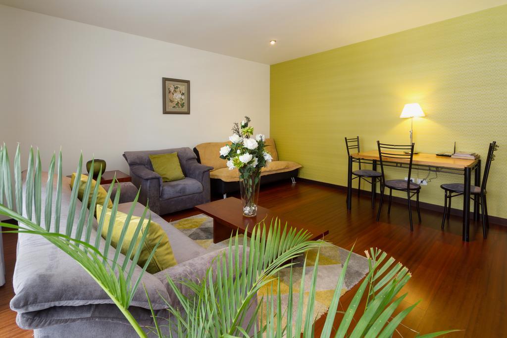 Suites Metropoli Edificio Torino Quito Zewnętrze zdjęcie