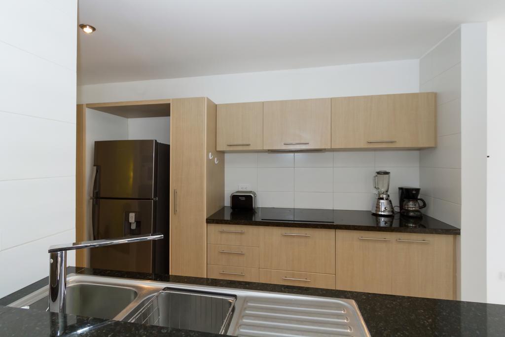 Suites Metropoli Edificio Torino Quito Zewnętrze zdjęcie
